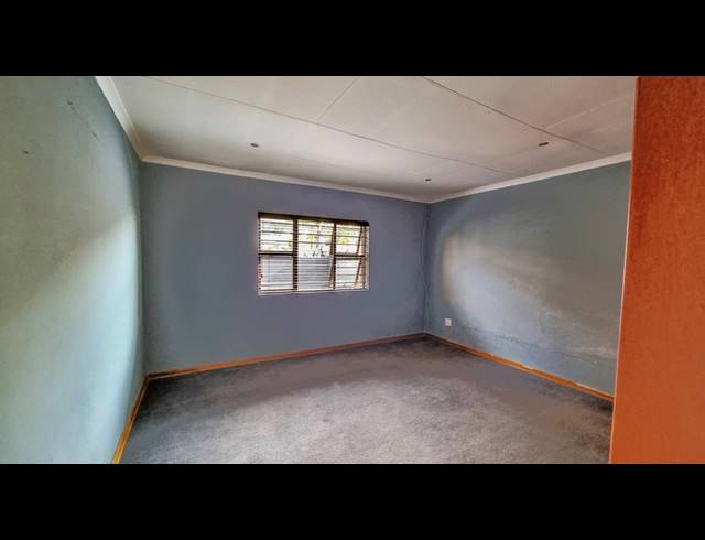 3 BEDROOM HOUSE FOR SALE IN SONNEVELD